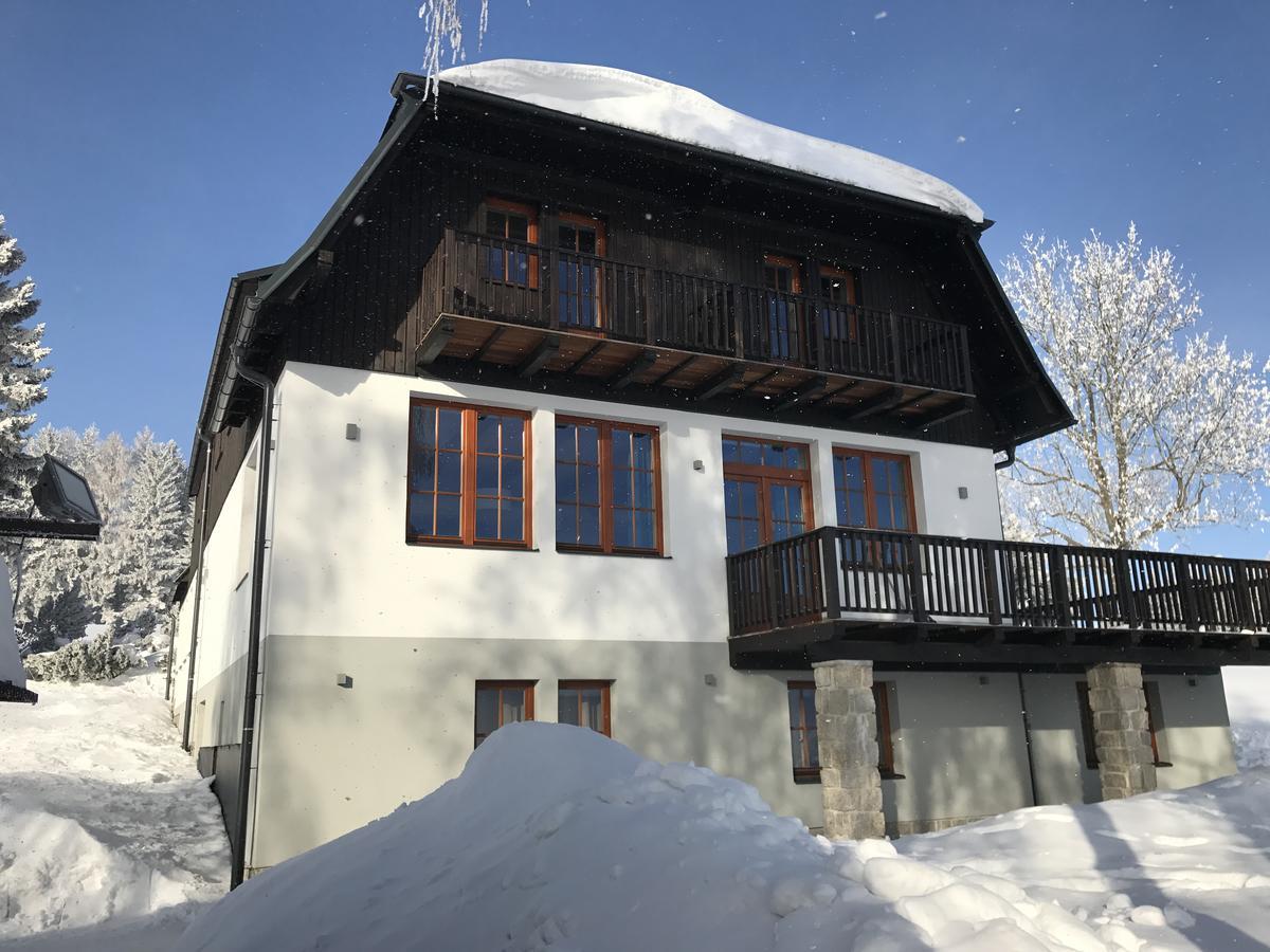 Aneta Hotel & Restaurant Vítkovice Eksteriør billede